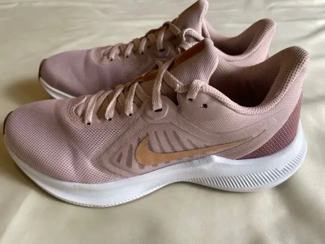 Tênis Nike feminino Downshifter 10 - Tam - 36