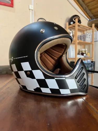 Capacete Magno-X Lucca Custom