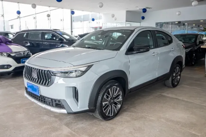 Fiat Fastback Audace 200 TB AUT (hibrído) 2026