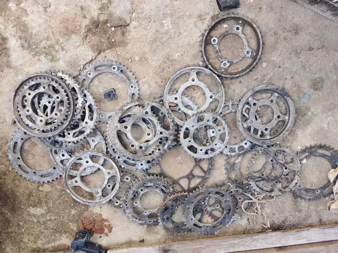 Coroas de transmissão diversas