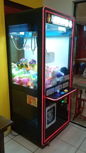 Máquina de Ursinho (Grua) Profissional - Semi-nova - Faturamento Garantido