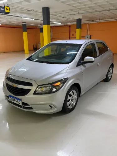 Chevrolet Onix JOY Hatch 1.0 8V Flex Mec. 4P 2018