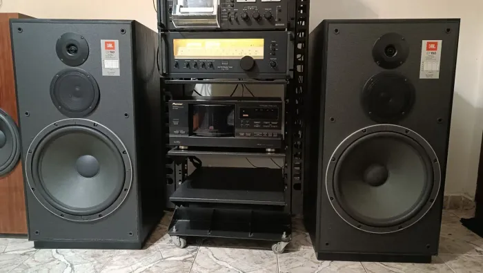 Par de caixas acústica Jbl CF150