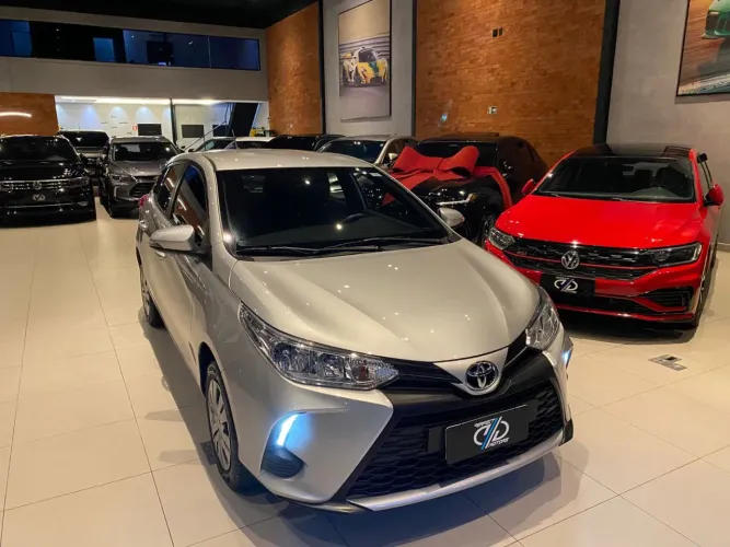 Toyota Yaris XL 1.5 Flex 16V 5P Aut. 2023