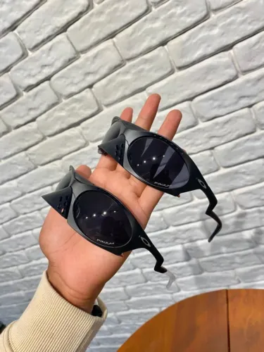 ÓCULOS PLANTARIS OAKLEY ALL BLACK