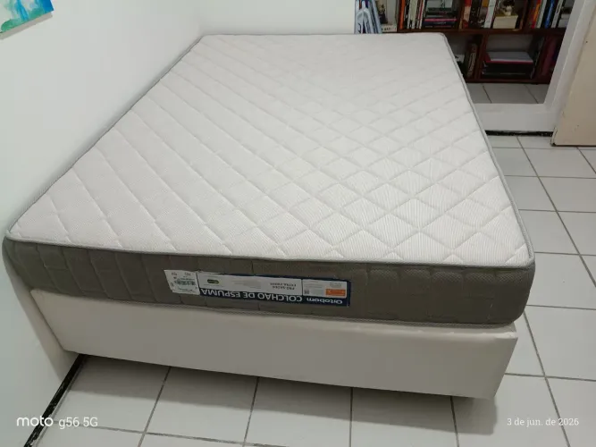 Vendo cama box creme nova da Ortobom