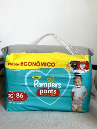 Fralda Pampers Pants XG Pacotão 86 und.