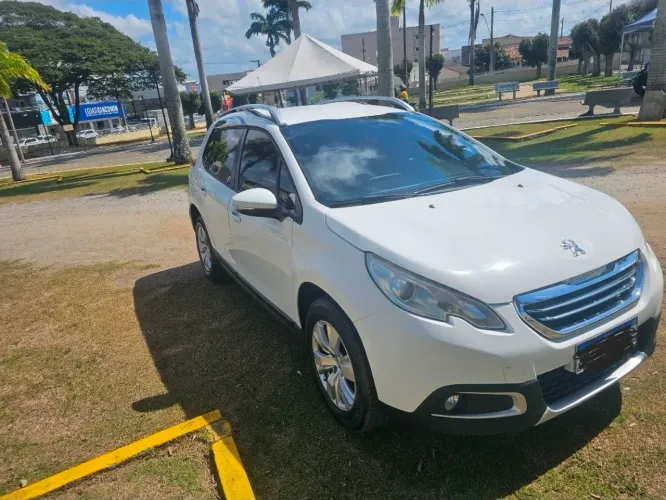 Peugeot 2008 Allure 1.6 Flex 16V 5P Aut. 2017