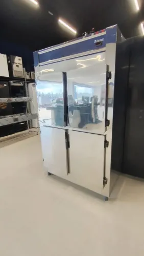 Geladeira Comercial Inox 04 Portas 1.044 Litros Gelopar