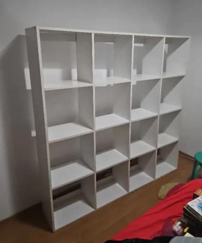 Estante branca Tok Stok