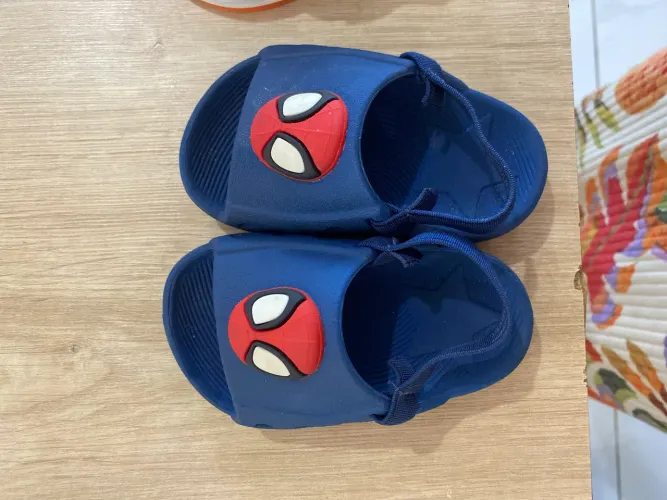 Chinelo de bebê