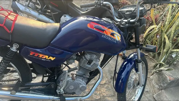 ? VENDE-SE CG 125 - ANO 1996 ?