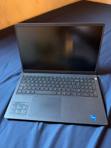Notebook Dell Inspiron 15 3511 - Intel Core i5 11ª Gen / 8GB RAM / SSD 256GB / Windows 11?