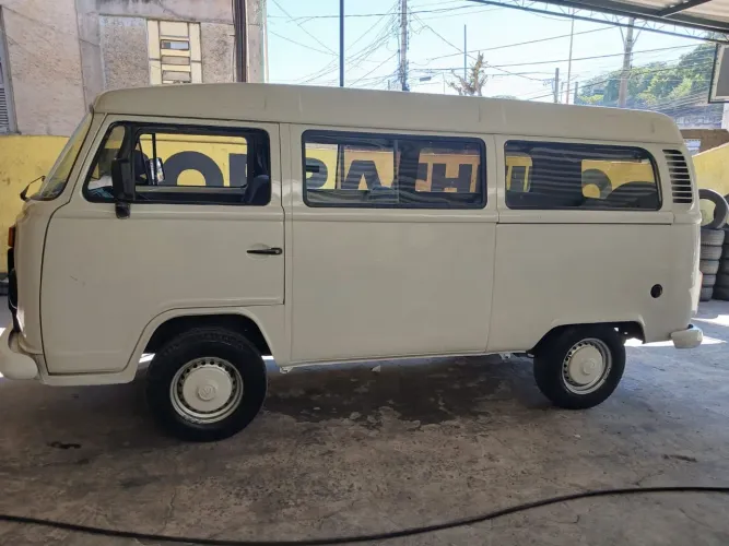 Volkswagen Kombi Standard 1.4 MI Total Flex 8V 2008