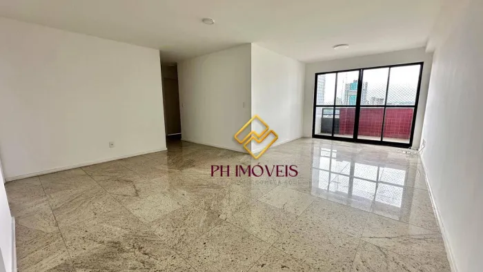 Apartamento à Venda no Edifício Mirante do Farol | Conforto, Exclusividade e Excelente Loc
