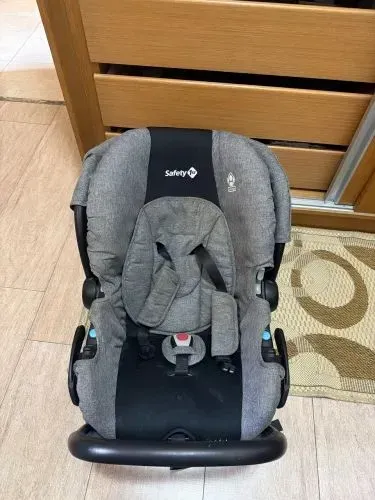 Bebê Conforto Safety 1st One Safe - Cinza (Ótimo Estado)