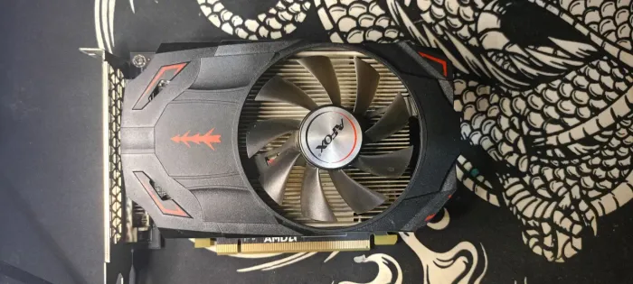 Placa de video rx 550 4gb afox
