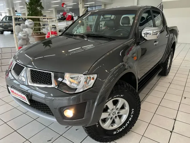Mitsubishi L200 Triton HPE 3.2 CD TB Int.diesel MEC 2012