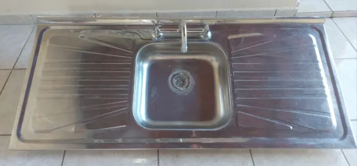 Pia de Cozinha de Inox  Nova