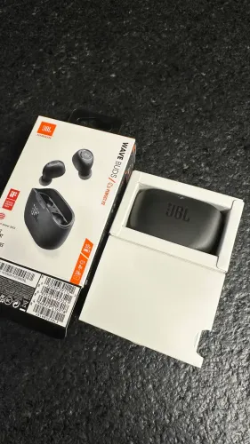 Fone de ouvido JBL Wave Buds