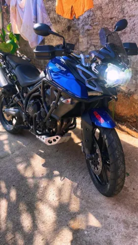 Vende-se Tiger 800 xrx