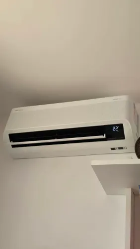 Ar-condicionado Samsung Wind Free 12.000 btus