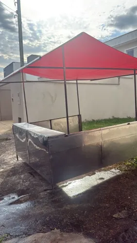Barraca de Inox com cobertura