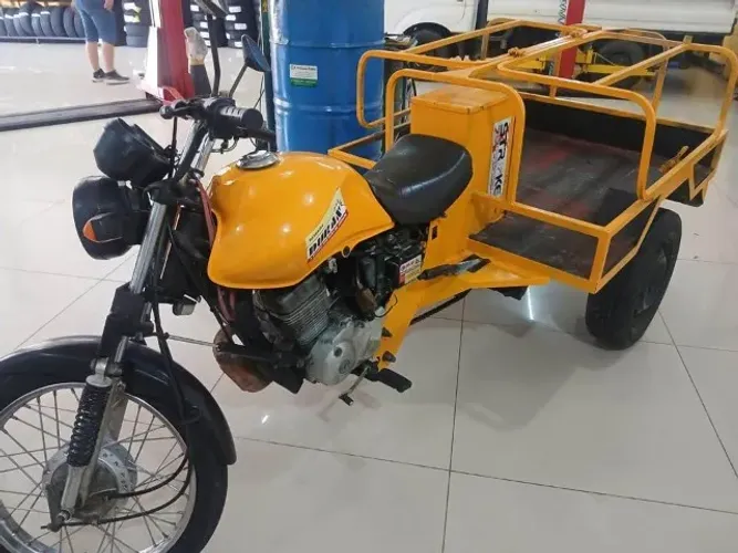 Triciclo Honda Fusco Cargo 125 Moto De Carga 2012 para TRANSPORTE ESTUDO TROCAS