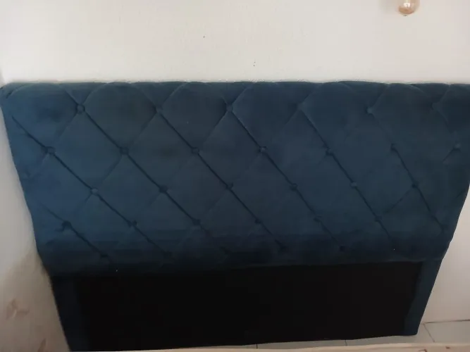 Cabeceira de cama box casal , semi nova 