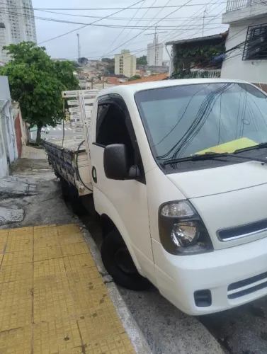 Kia Motors Bongo K-2500 2.5 4X2 TB Diesel 2016