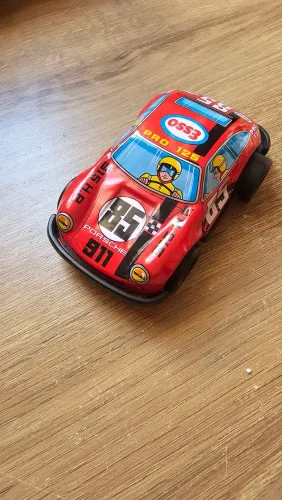 Carrinho de lata Porsche litografia usado