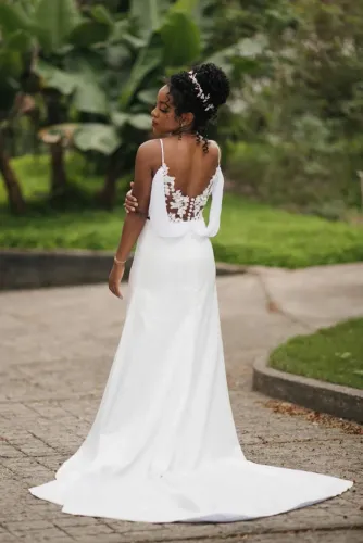 Vestido de noiva (pele negra)