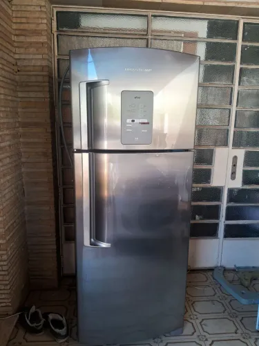 Vendo geladeira brastemp