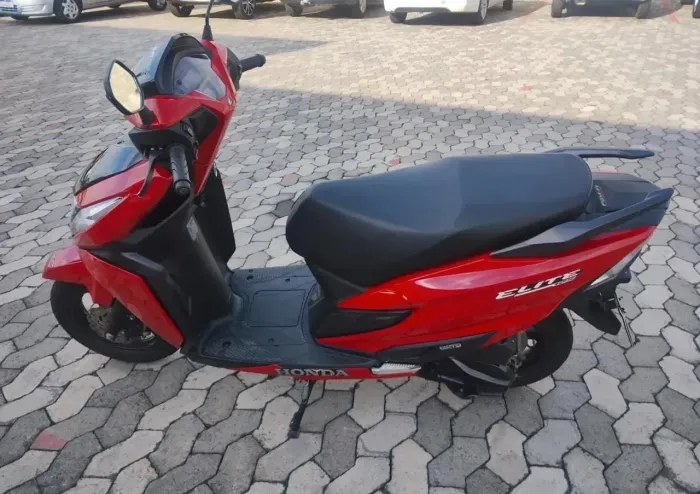 VENDO HONDA ELITE 2024