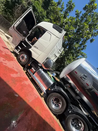 FH 460 muito novo