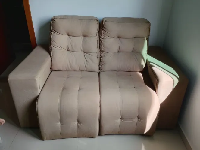 Sofá 2 lugares