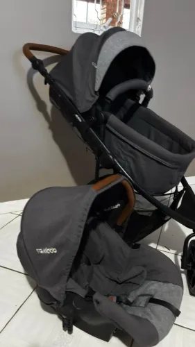 Carrinho de bebê com Moisés Kiddo Trek 3 rodas até 15kg