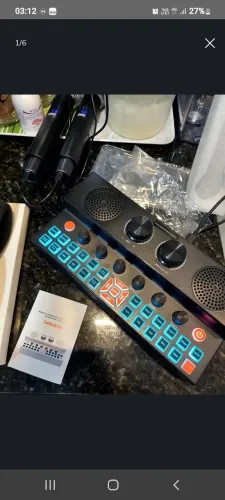 Sistema de Karaokê com Microfone