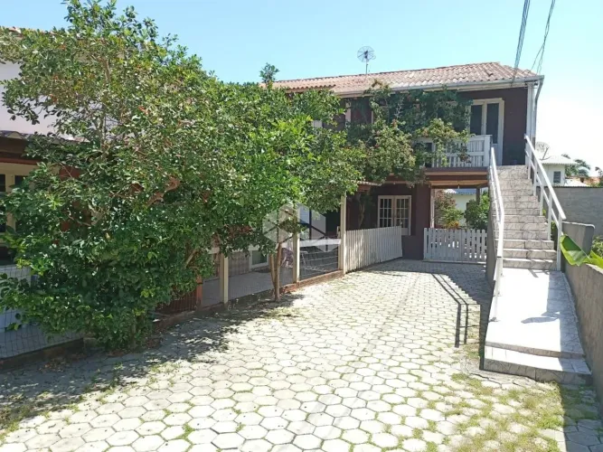 Crédito Real vende Pousada familiar em Ponta das Canas Florianópolis/SC