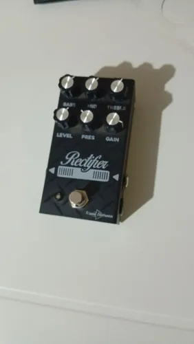 Vendo pedal board completo