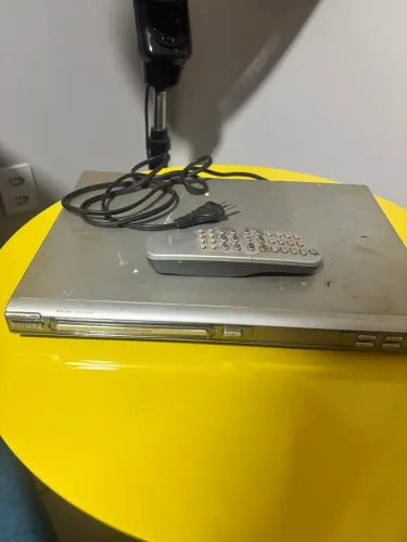 ? DVD Player Philco com Controle - Oportunidade!