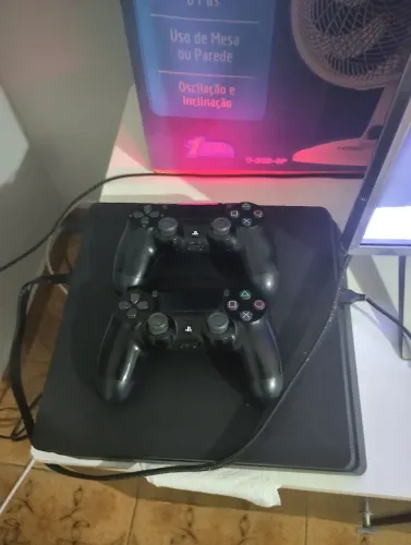 Ps4 slim