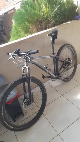 Bicicleta absolute aro 29