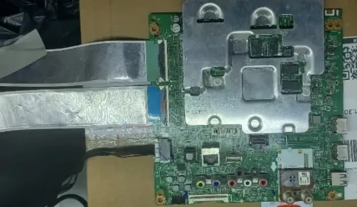Placa principal da TV Lg UJ6300