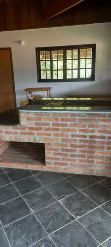 Procuro parceria pizzaria .