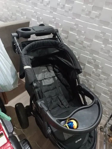 carrinho infanti off road + bebe conforto