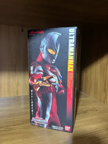 Ultraman Max Bandai 32cm