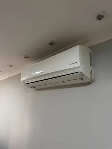 Ar Condicionado Inverter LG 18000 btus - usnq182csg3