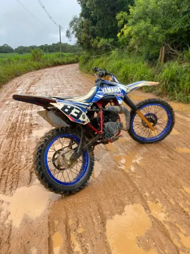Vendo dt 180 motor rd135