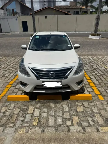 Nissan Versa SL 1.6 16V Flexstart 4P Mec. 2017